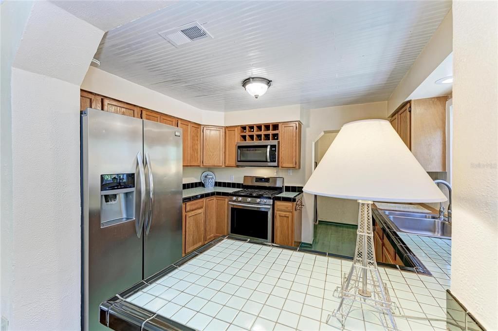 На продажу: $484,000 (3 спален, 2 ванн, 1723 Квадратных фут)