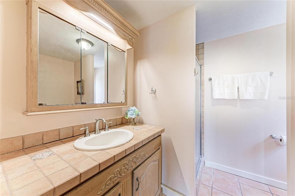 На продажу: $484,000 (3 спален, 2 ванн, 1723 Квадратных фут)