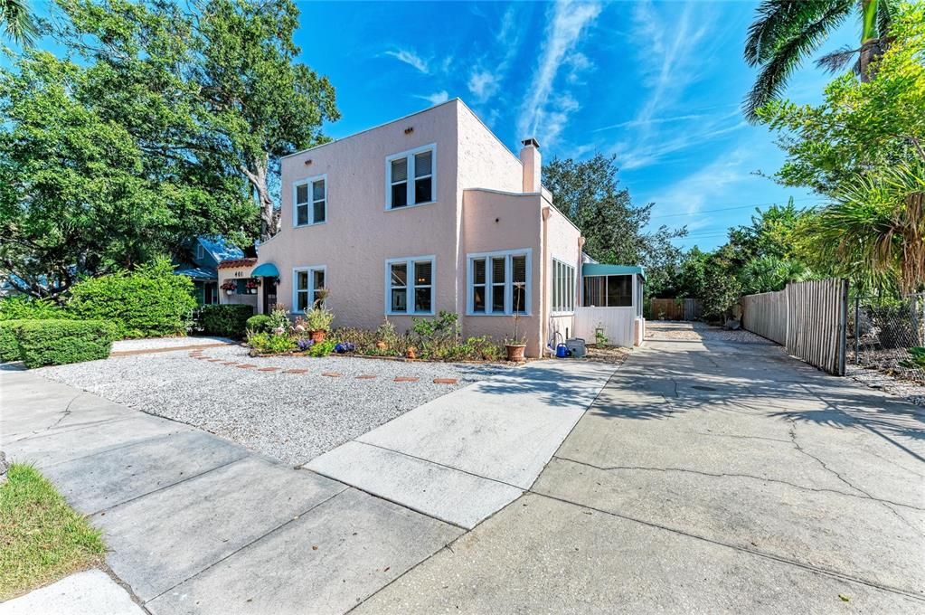 На продажу: $484,000 (3 спален, 2 ванн, 1723 Квадратных фут)