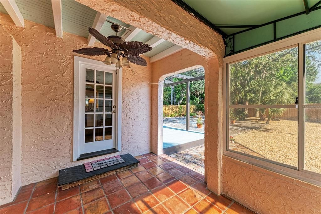 На продажу: $484,000 (3 спален, 2 ванн, 1723 Квадратных фут)