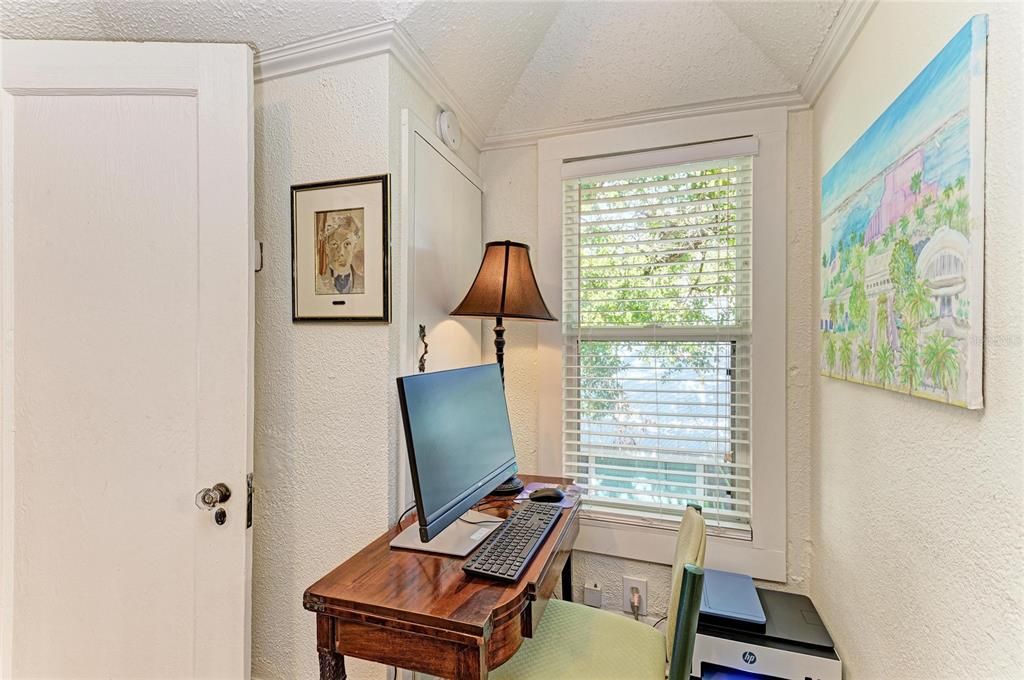 На продажу: $484,000 (3 спален, 2 ванн, 1723 Квадратных фут)