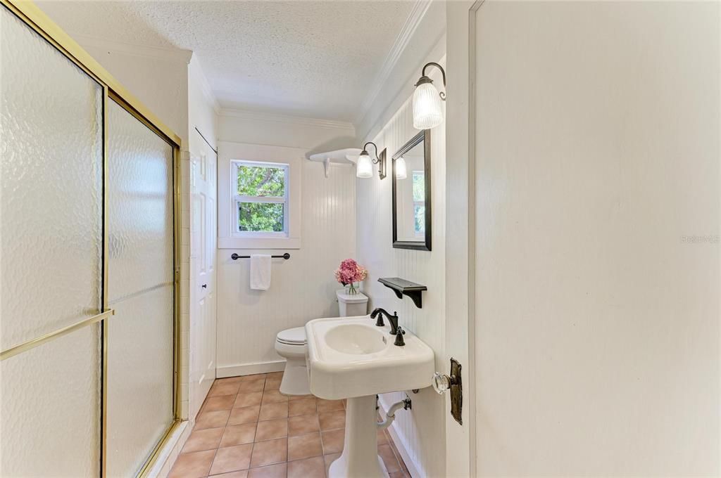 На продажу: $484,000 (3 спален, 2 ванн, 1723 Квадратных фут)