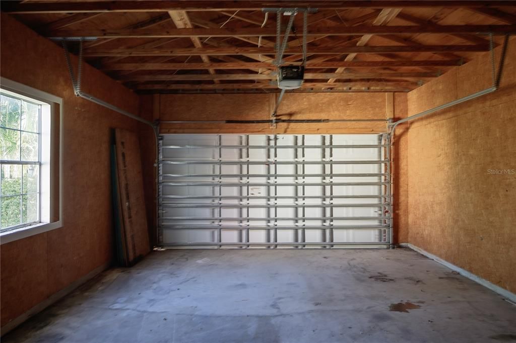 For Sale: $309,000 (3 beds, 2 baths, 1430 Square Feet)