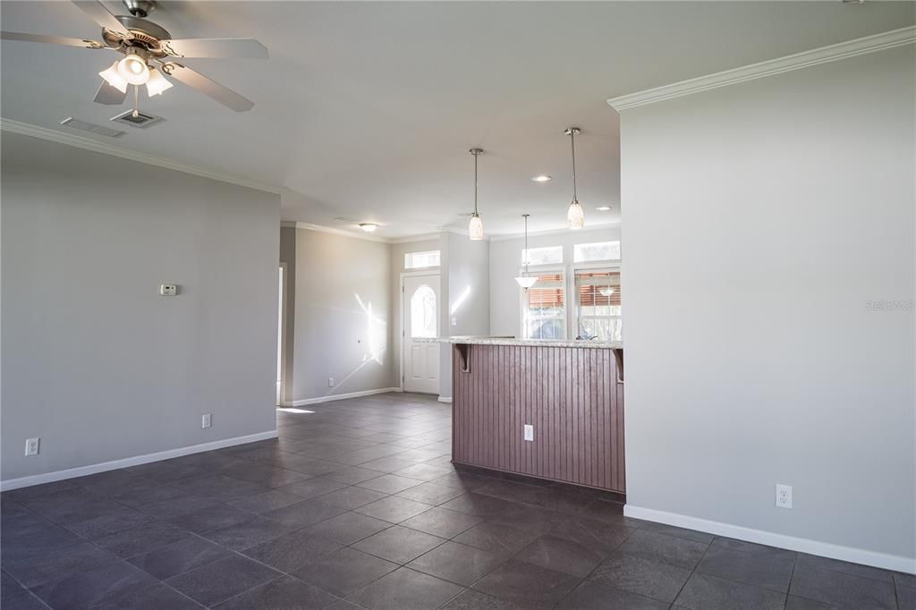 For Sale: $309,000 (3 beds, 2 baths, 1430 Square Feet)