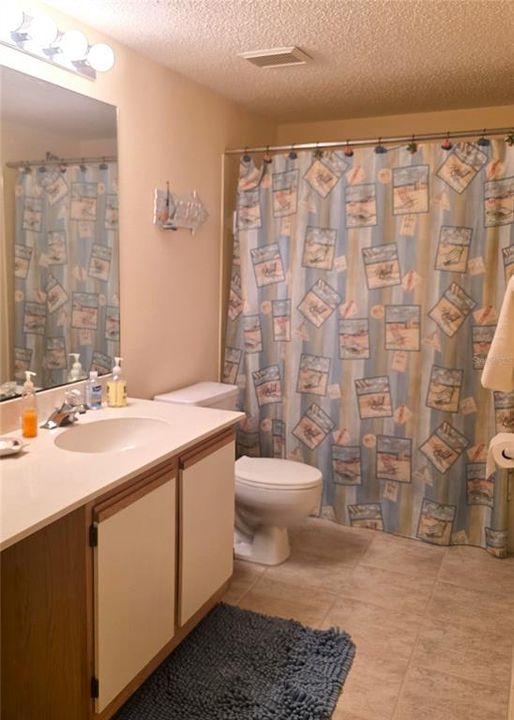 待售: $211,400 (2 贝兹, 2 浴室, 1112 平方英尺)