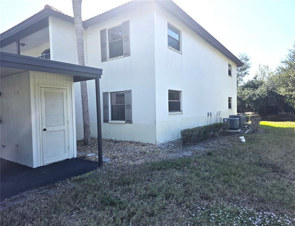 待售: $211,400 (2 贝兹, 2 浴室, 1112 平方英尺)