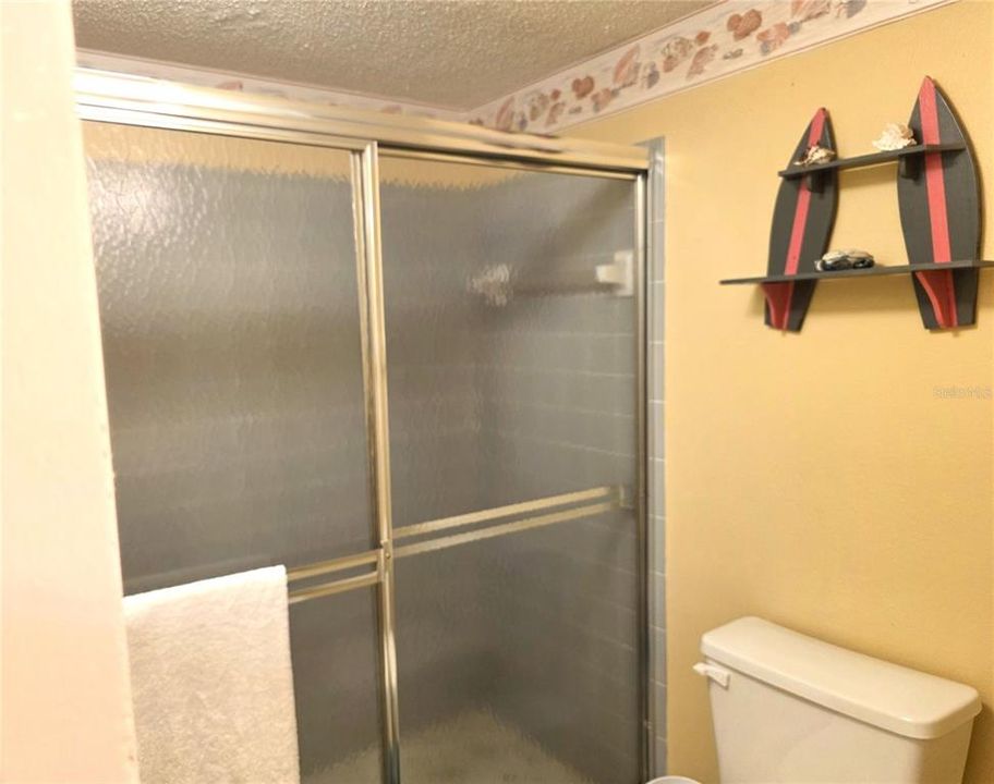 待售: $211,400 (2 贝兹, 2 浴室, 1112 平方英尺)