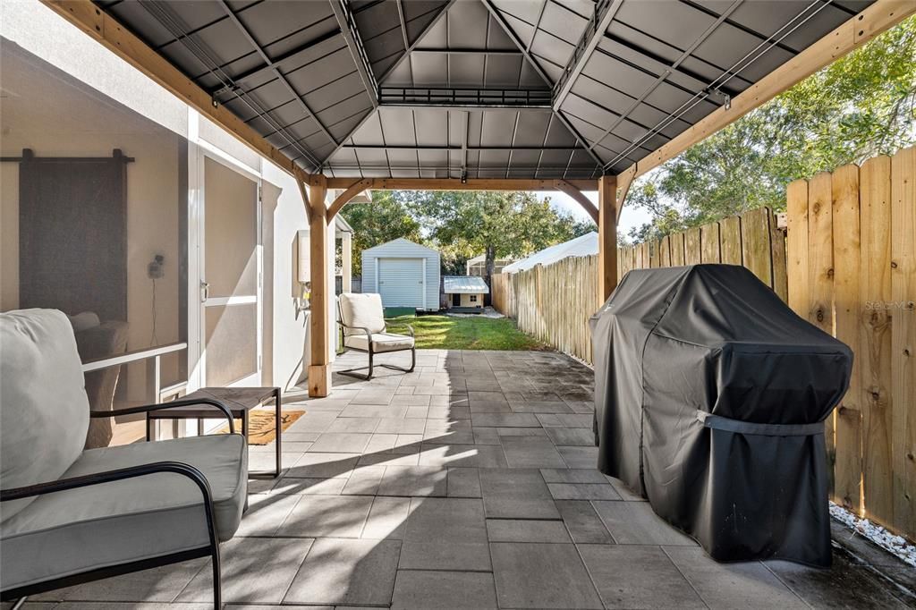 For Sale: $369,500 (2 beds, 1 baths, 792 Square Feet)