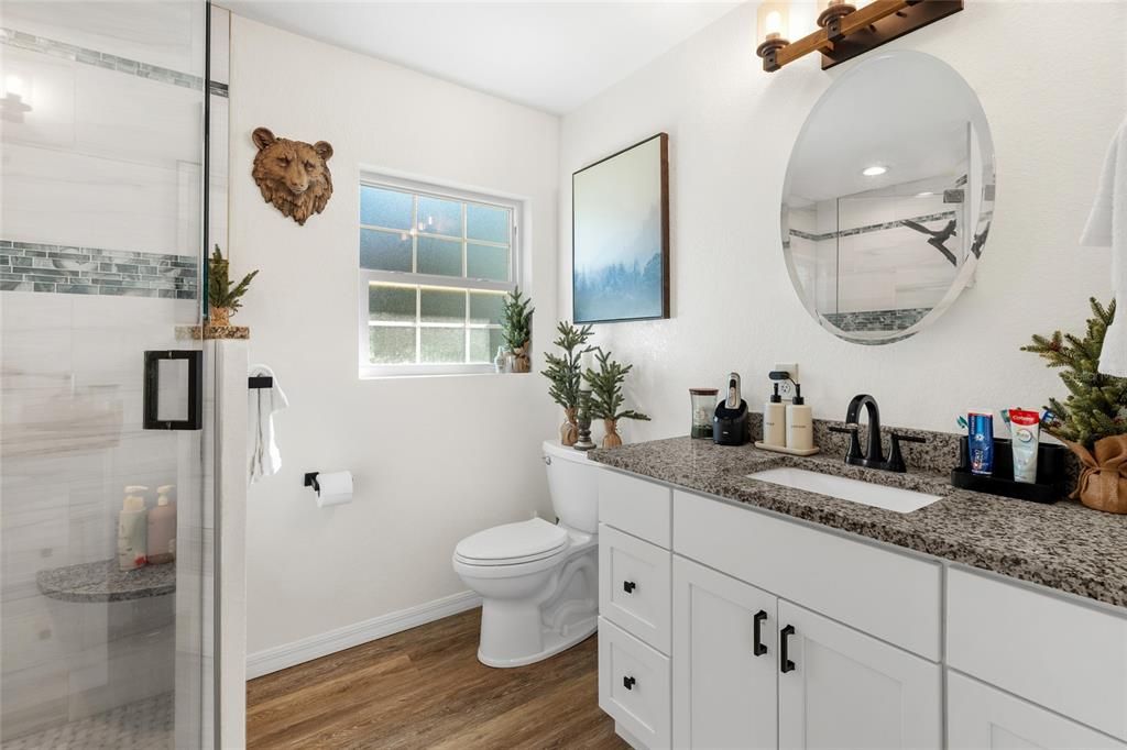 For Sale: $369,500 (2 beds, 1 baths, 792 Square Feet)