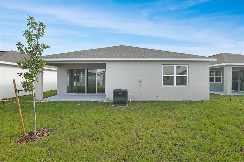 待售: $349,950 (4 贝兹, 3 浴室, 2077 平方英尺)