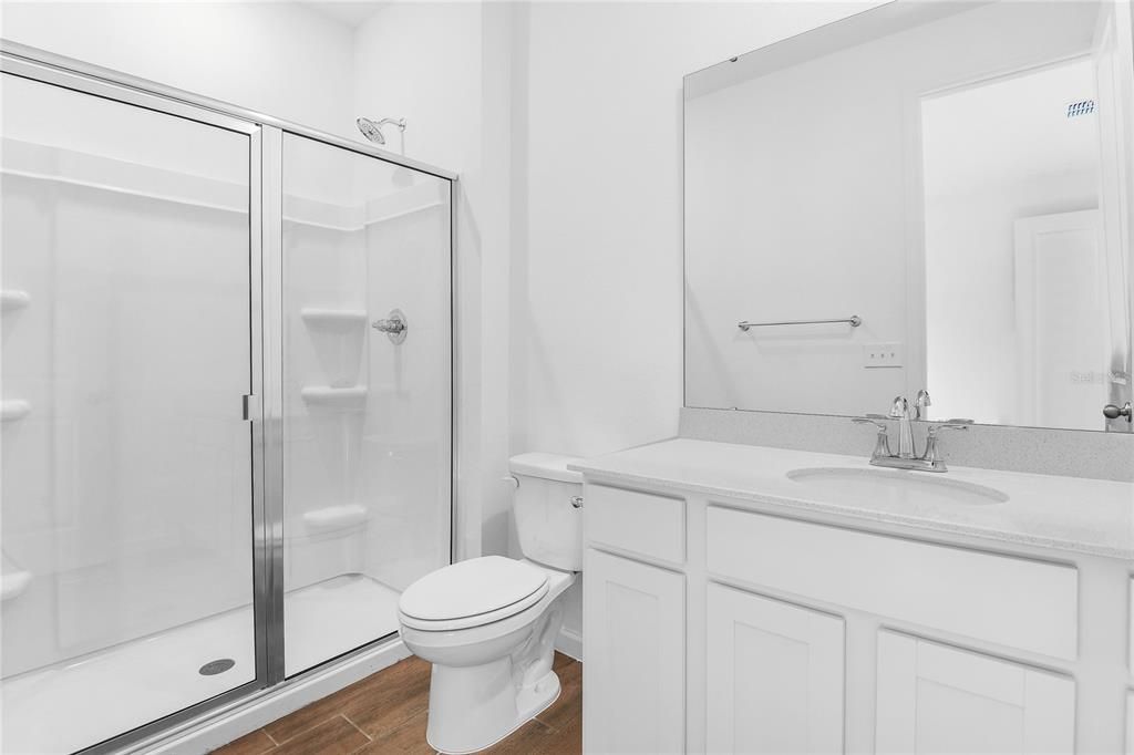 待售: $349,950 (4 贝兹, 3 浴室, 2077 平方英尺)