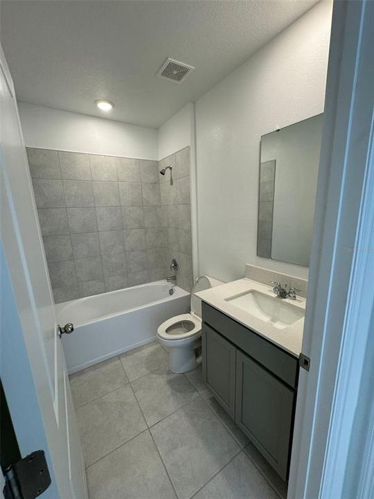 出租: $1,950 (3 贝兹, 2 浴室, 1542 平方英尺)