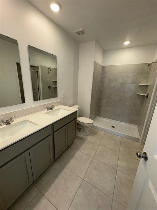 出租: $1,950 (3 贝兹, 2 浴室, 1542 平方英尺)