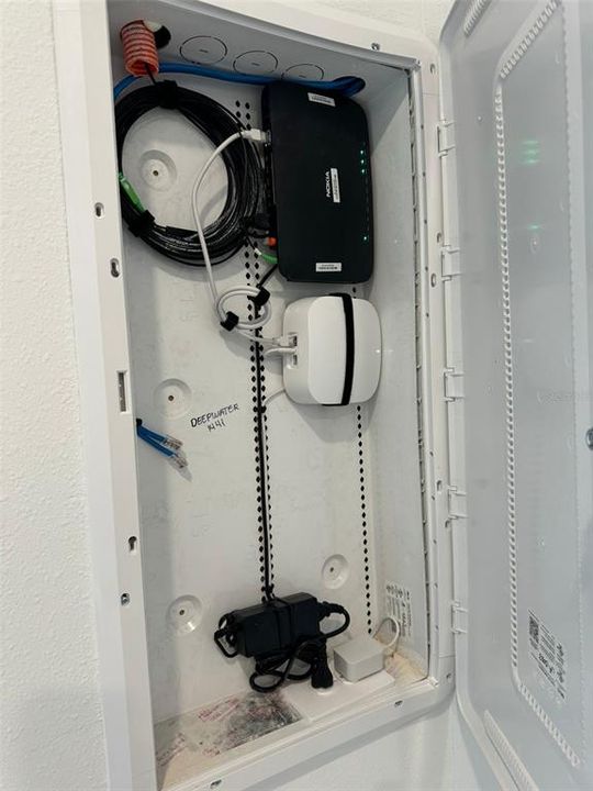 出租: $1,950 (3 贝兹, 2 浴室, 1542 平方英尺)