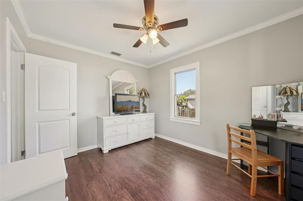 En Venta: $335,000 (2 camas, 1 baños, 748 Pies cuadrados)