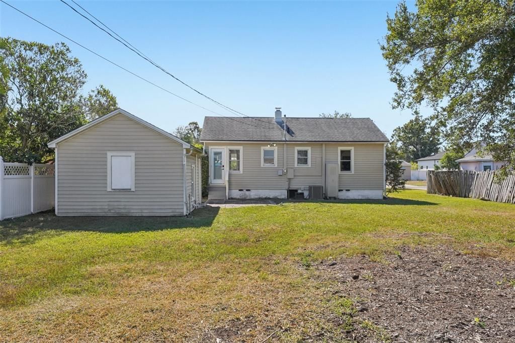 En Venta: $335,000 (2 camas, 1 baños, 748 Pies cuadrados)