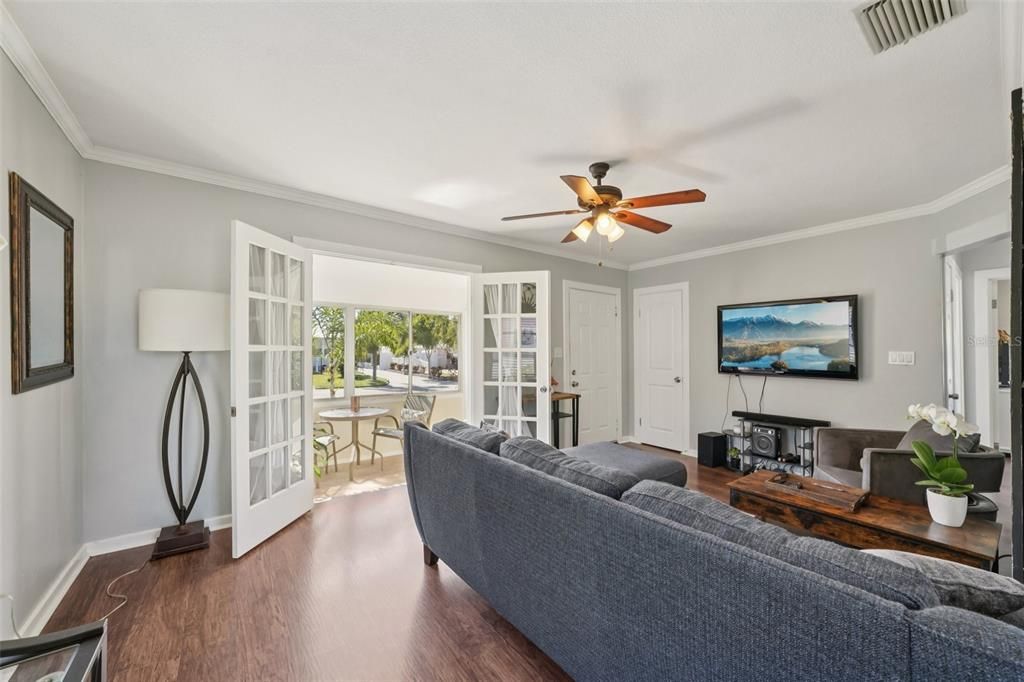 En Venta: $335,000 (2 camas, 1 baños, 748 Pies cuadrados)