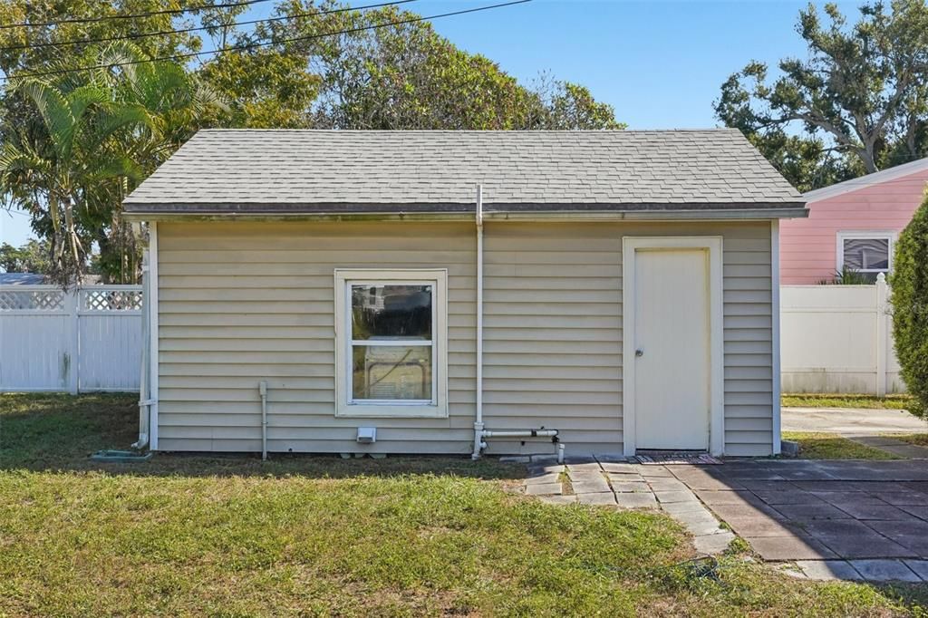 En Venta: $335,000 (2 camas, 1 baños, 748 Pies cuadrados)