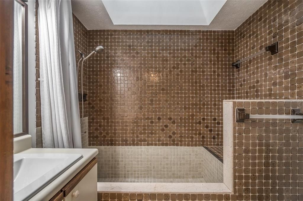 待售: $369,000 (3 贝兹, 2 浴室, 1514 平方英尺)