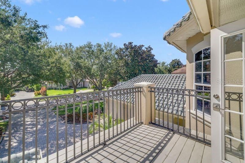 For Rent: $6,995 (6 beds, 5 baths, 4276 Square Feet)