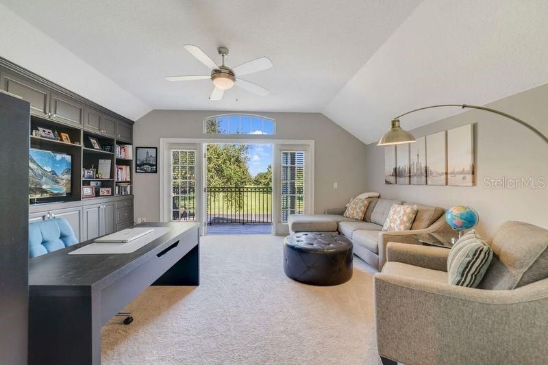 For Rent: $6,995 (6 beds, 5 baths, 4276 Square Feet)