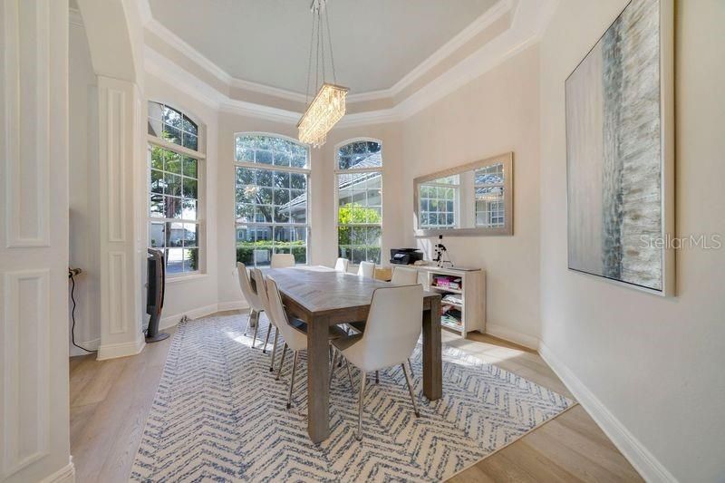 For Rent: $6,995 (6 beds, 5 baths, 4276 Square Feet)