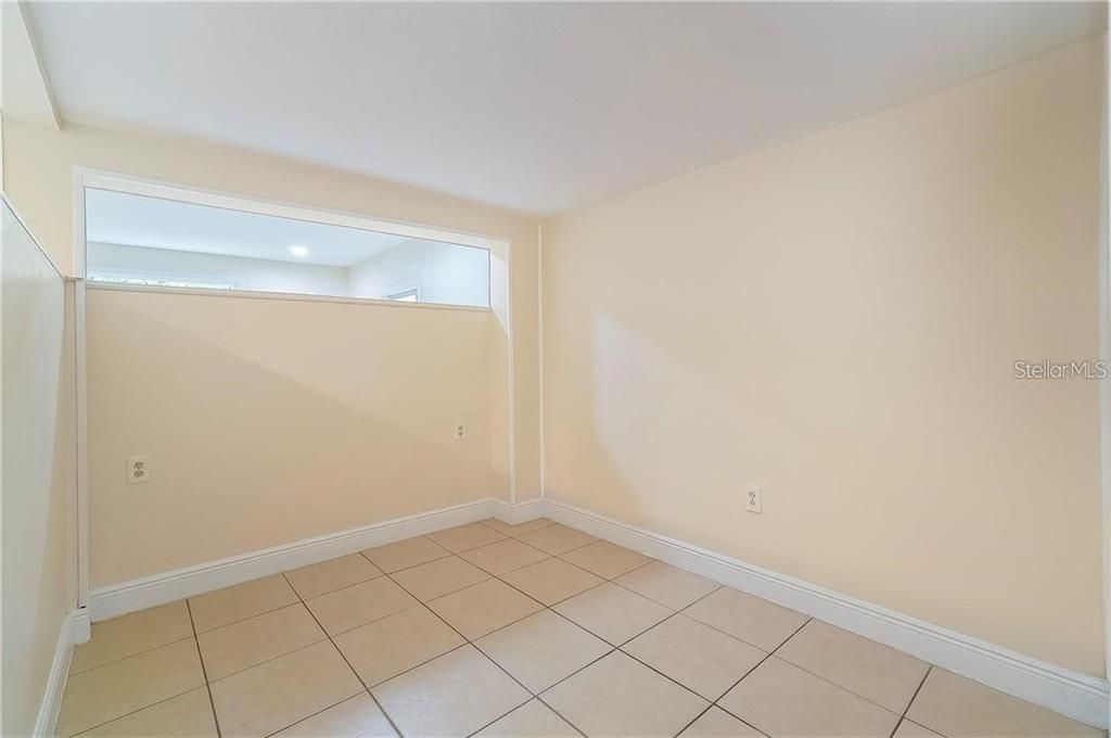For Rent: $1,600 (1 beds, 1 baths, 544 Square Feet)
