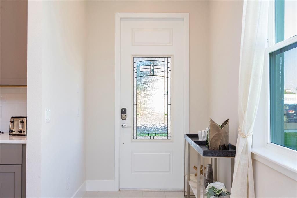 出租: $3,100 (3 贝兹, 2 浴室, 1659 平方英尺)