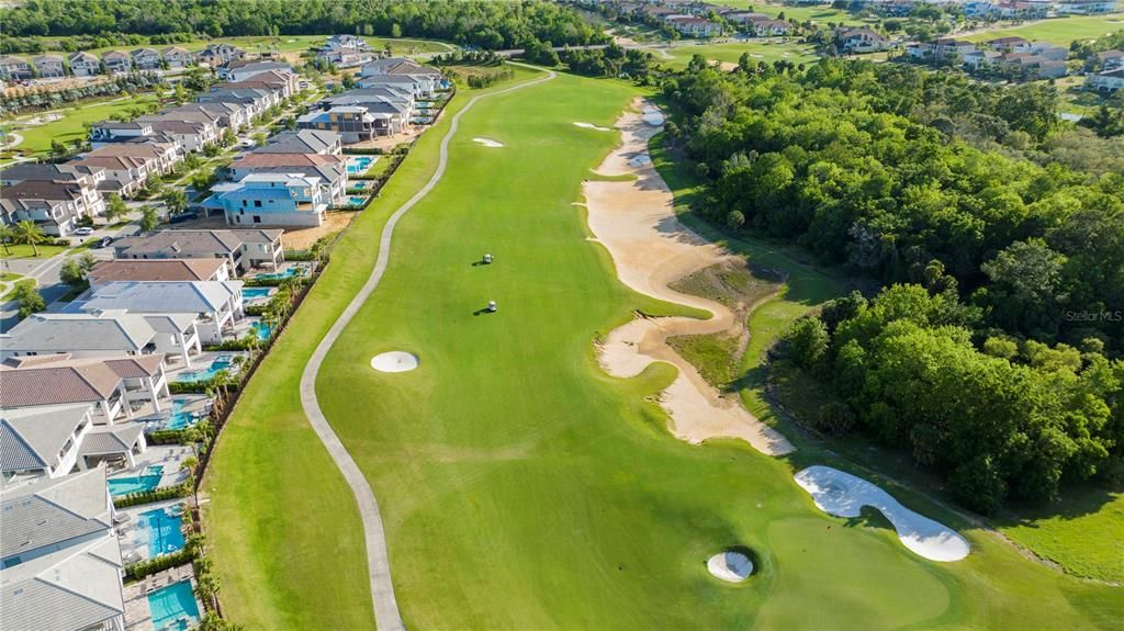 出租: $3,100 (3 贝兹, 2 浴室, 1659 平方英尺)