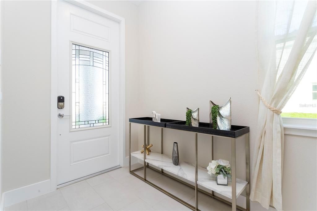 出租: $3,100 (3 贝兹, 2 浴室, 1659 平方英尺)