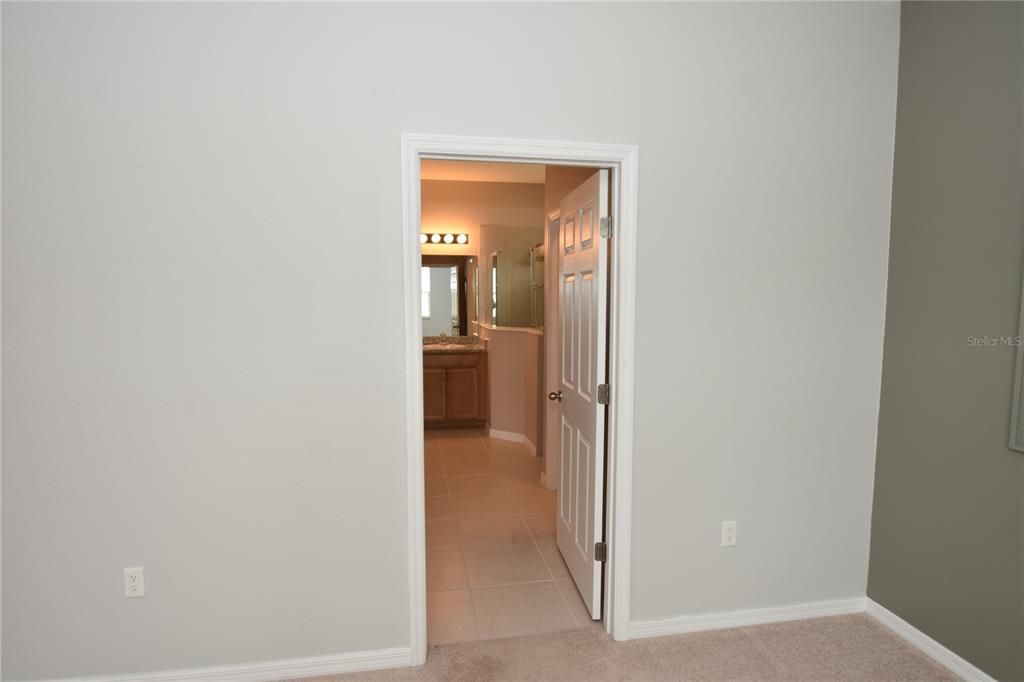 En Renta: $2,100 (3 camas, 2 baños, 1832 Pies cuadrados)