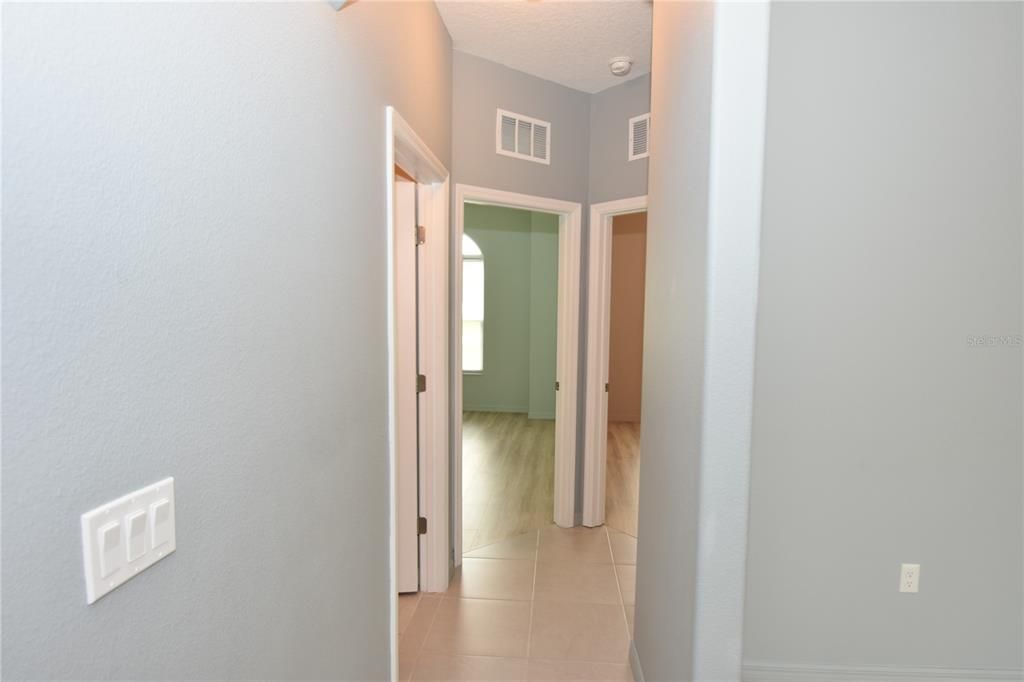 En Renta: $2,100 (3 camas, 2 baños, 1832 Pies cuadrados)