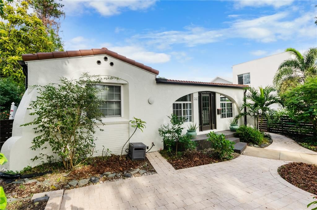 На продажу: $795,000 (4 спален, 3 ванн, 2068 Квадратных фут)