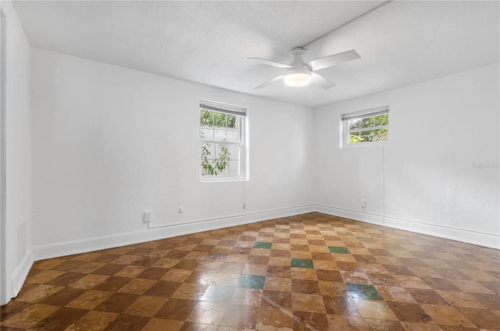 На продажу: $795,000 (4 спален, 3 ванн, 2068 Квадратных фут)