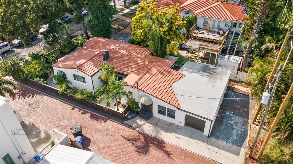 На продажу: $795,000 (4 спален, 3 ванн, 2068 Квадратных фут)