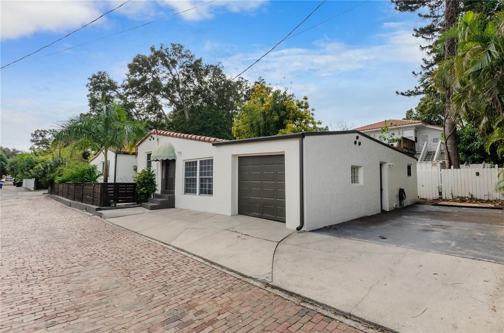 На продажу: $795,000 (4 спален, 3 ванн, 2068 Квадратных фут)