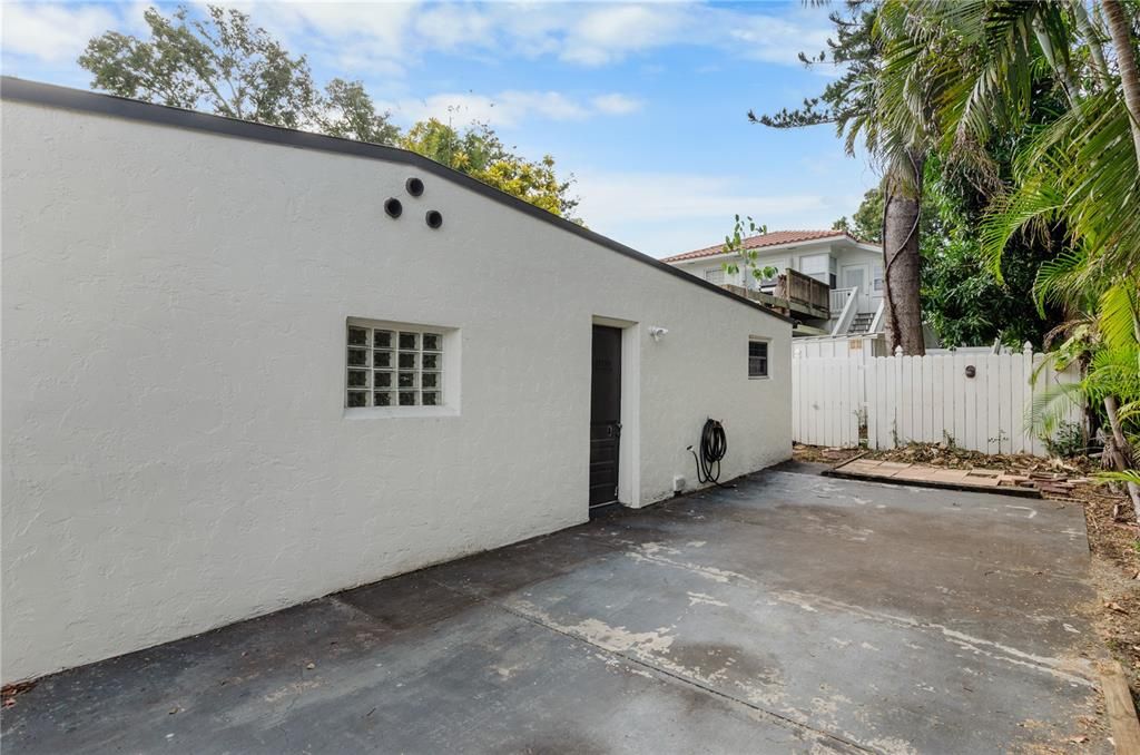 На продажу: $795,000 (4 спален, 3 ванн, 2068 Квадратных фут)