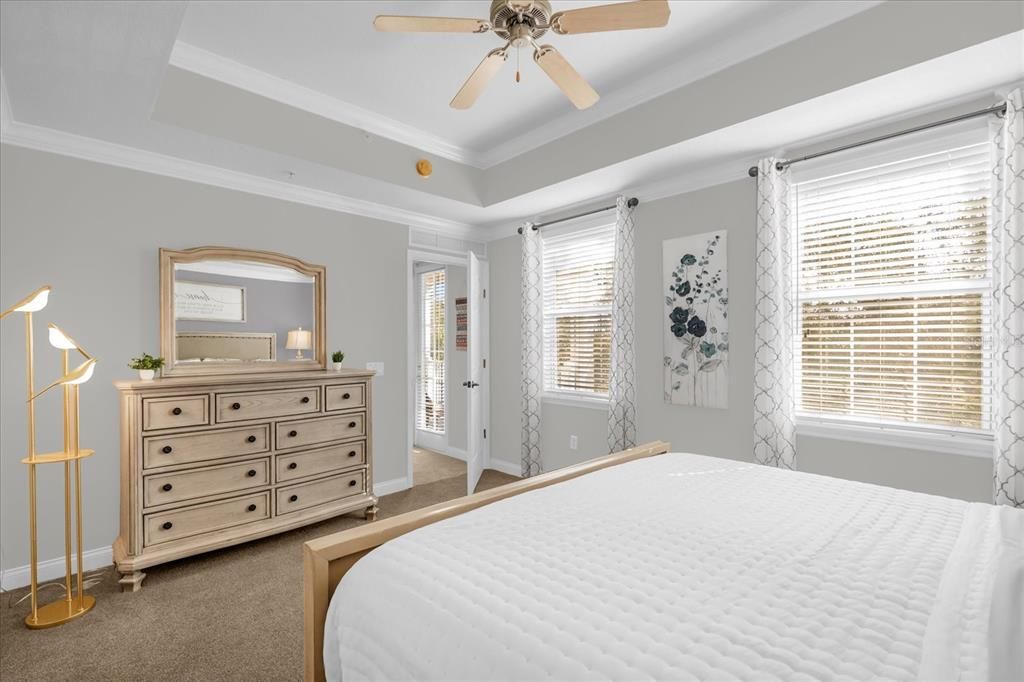 For Sale: $345,000 (3 beds, 2 baths, 1419 Square Feet)