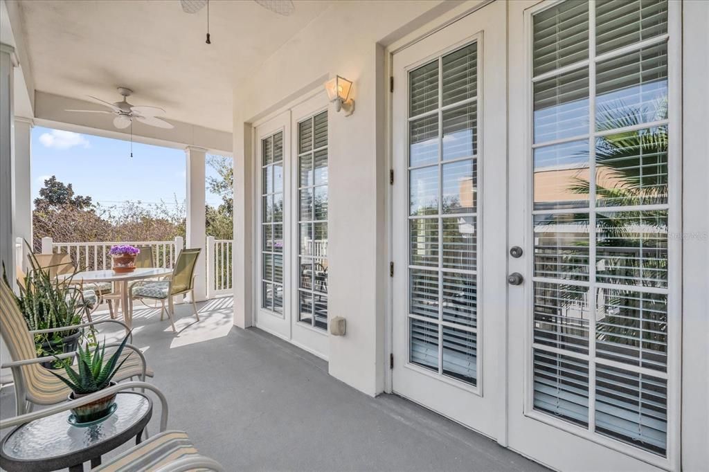 For Sale: $345,000 (3 beds, 2 baths, 1419 Square Feet)