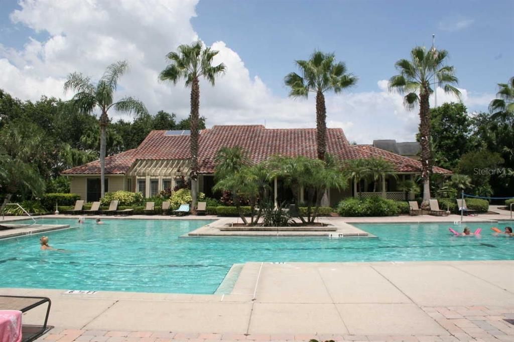 待售: $134,900 (1 贝兹, 1 浴室, 616 平方英尺)