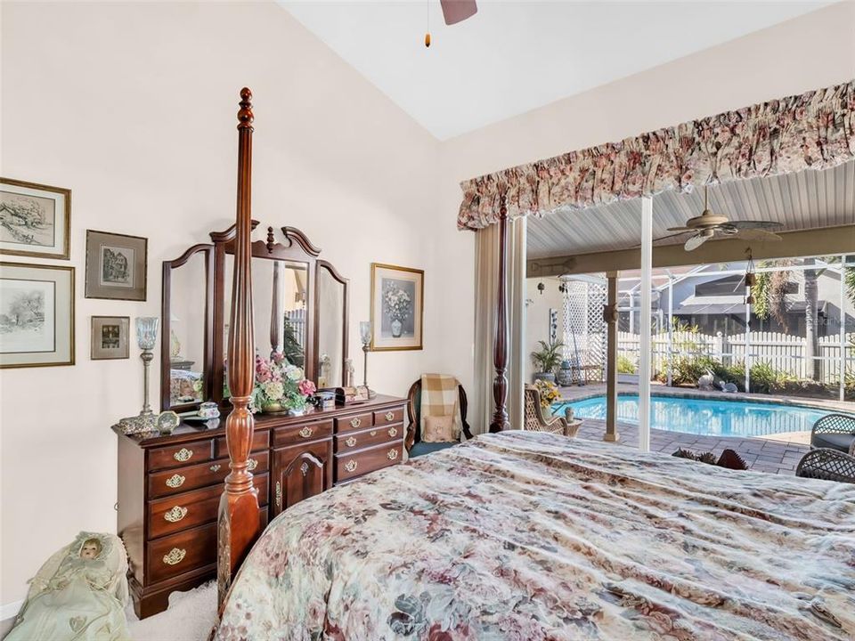 En Venta: $425,000 (3 camas, 2 baños, 1766 Pies cuadrados)