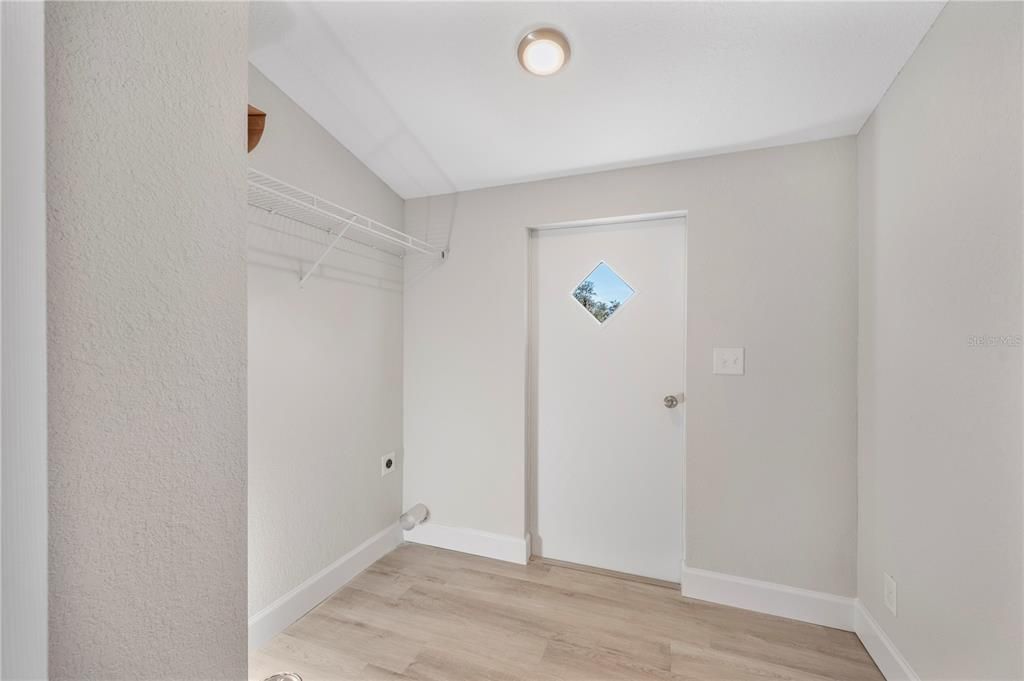 En Venta: $229,950 (3 camas, 2 baños, 1216 Pies cuadrados)