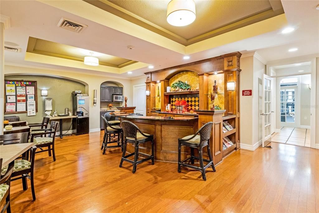 En Venta: $419,000 (1 camas, 1 baños, 1135 Pies cuadrados)