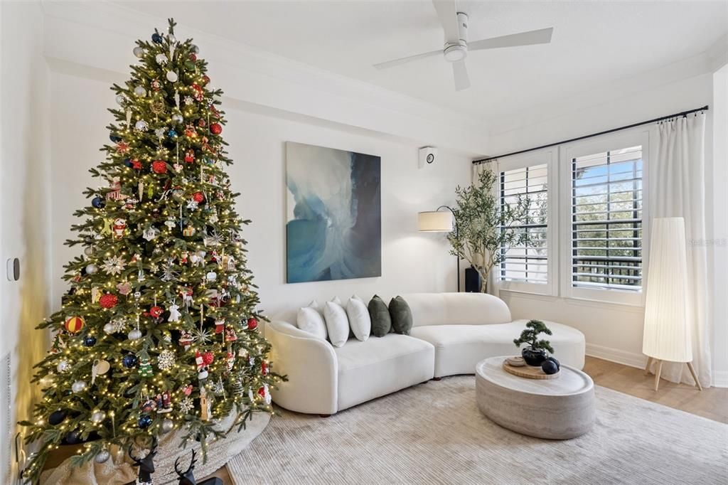 En Venta: $419,000 (1 camas, 1 baños, 1135 Pies cuadrados)