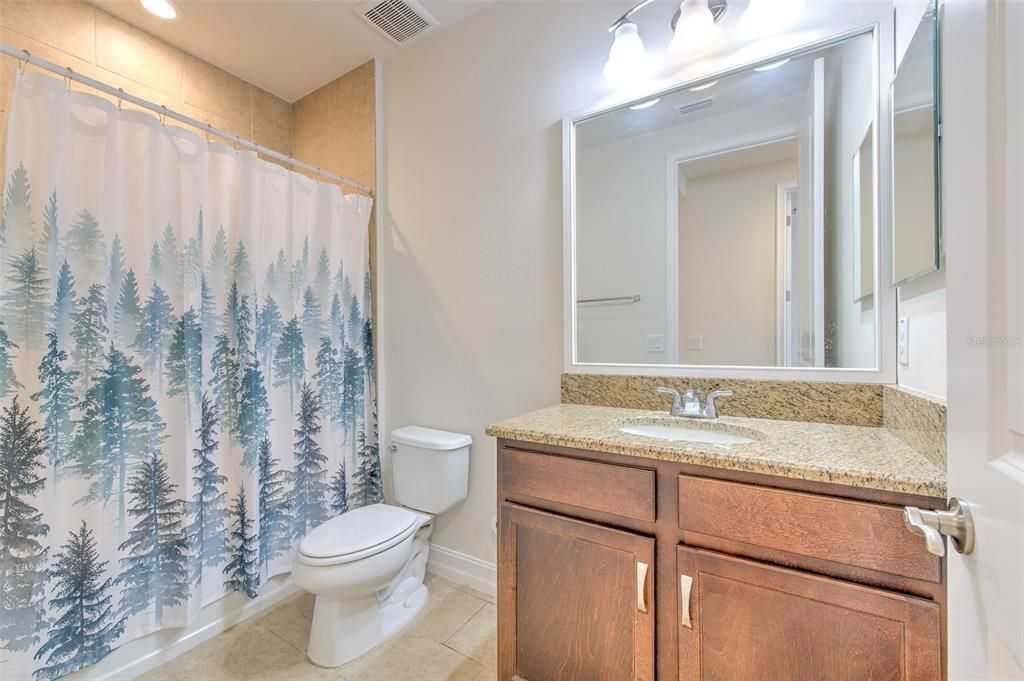 En Venta: $379,500 (3 camas, 2 baños, 1816 Pies cuadrados)