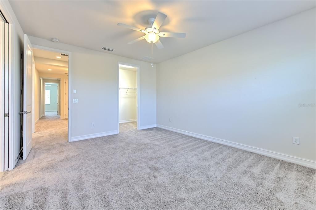 En Venta: $379,500 (3 camas, 2 baños, 1816 Pies cuadrados)