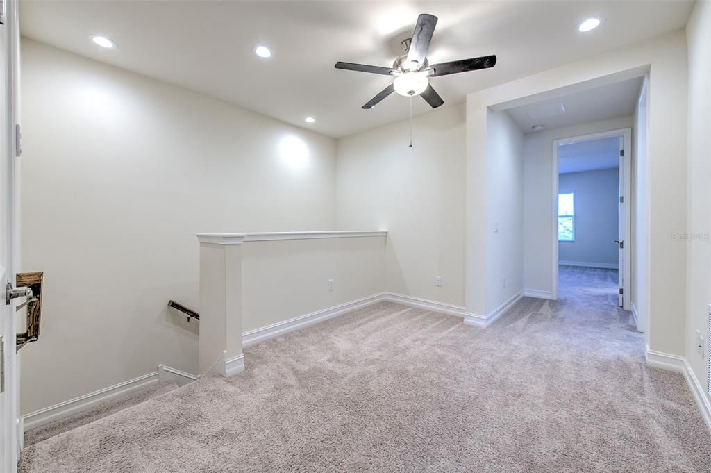 En Venta: $379,500 (3 camas, 2 baños, 1816 Pies cuadrados)