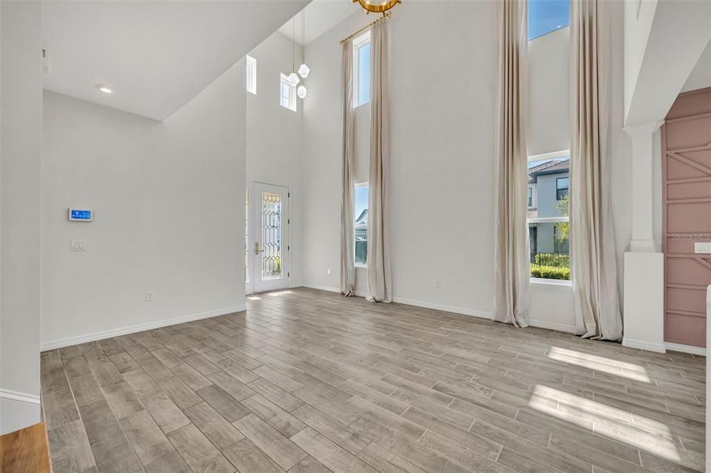 待售: $739,990 (4 贝兹, 2 浴室, 2196 平方英尺)