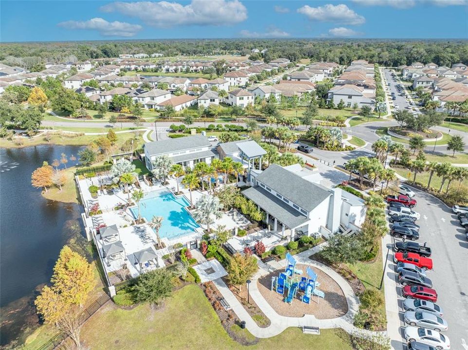 En Venta: $739,990 (4 camas, 2 baños, 2196 Pies cuadrados)