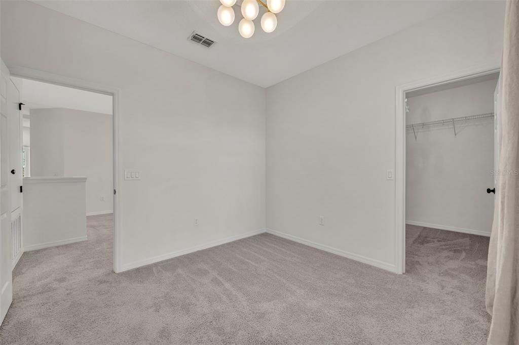 En Venta: $739,990 (4 camas, 2 baños, 2196 Pies cuadrados)